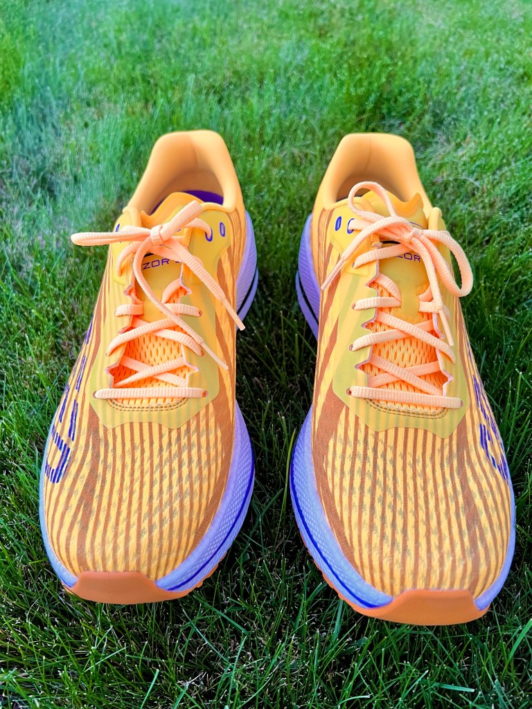 新品 スケッチャーズ Skechers Razor Gold TF 26㎝ Sライツ